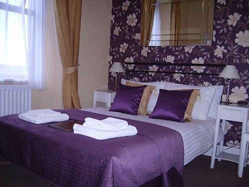 Langdon Villa Guest House Tenby Esterno foto