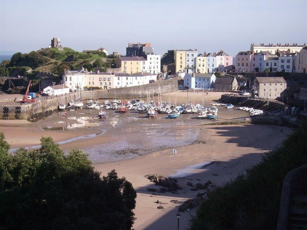 Langdon Villa Guest House Tenby Esterno foto